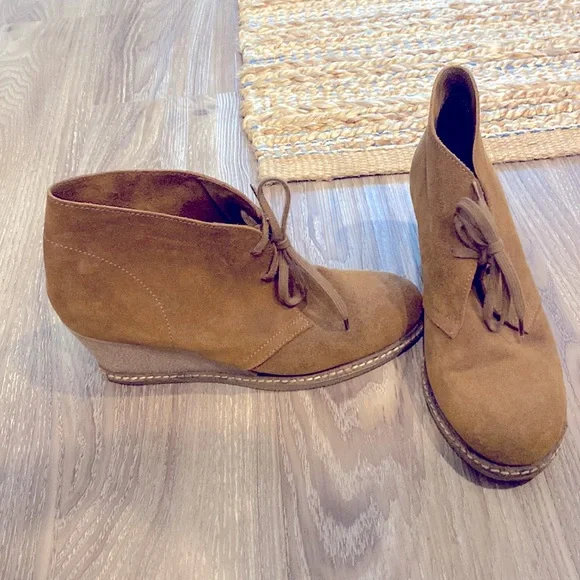 JCrew MacAlister Suede Booties in Cognac - Picture 1 of 6